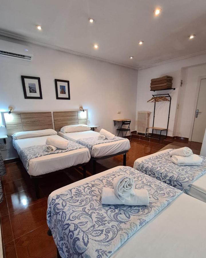 Hostal Santa Barbara — Photos 2